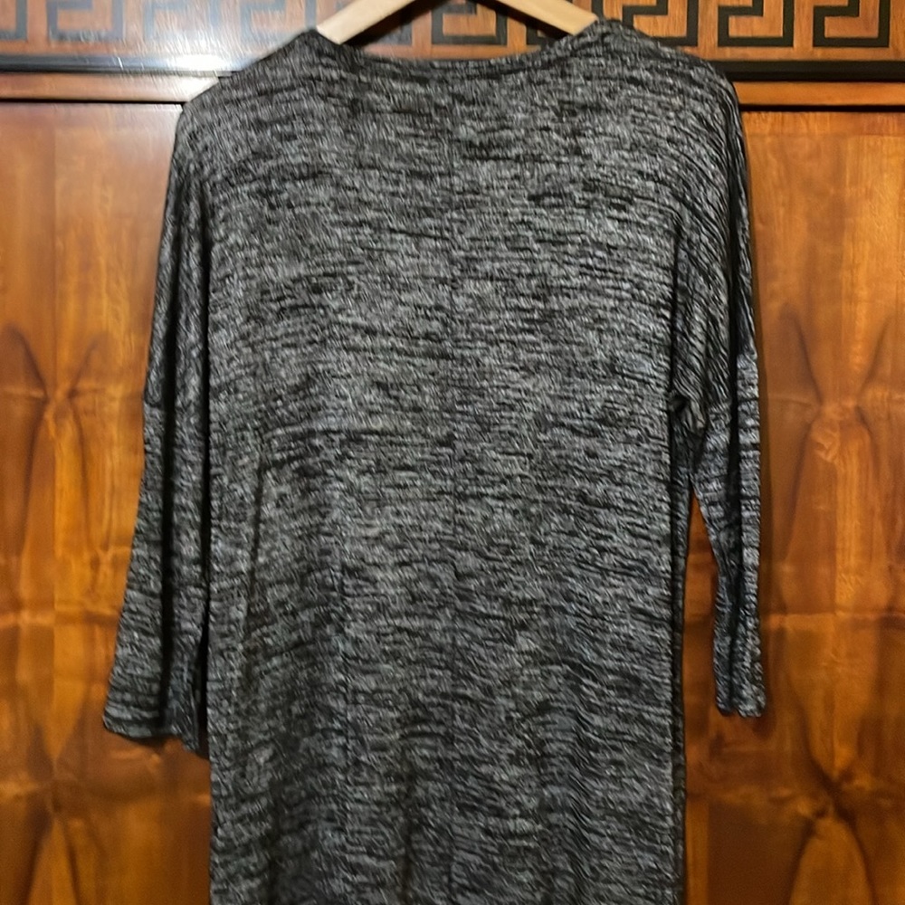 Apt 9 Women's L Black Gray Marled Long Sleeve Top Floral Pocket Stretch Casual - Picture 9 of 15